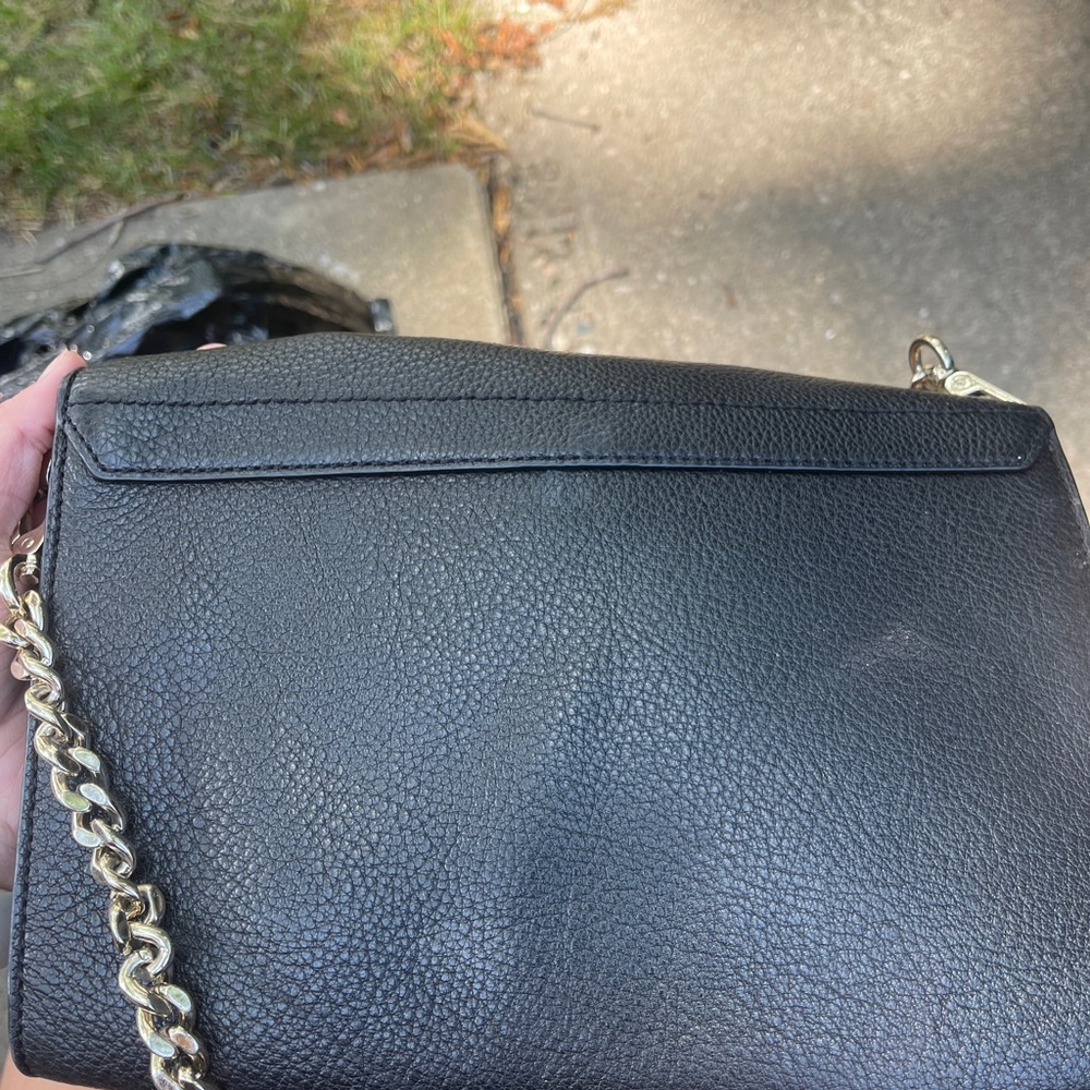 Purse - Picture 2 of 3
